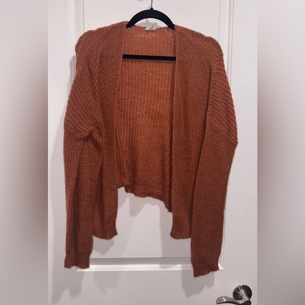 Essentials Women's Cardigan in Warm Brown